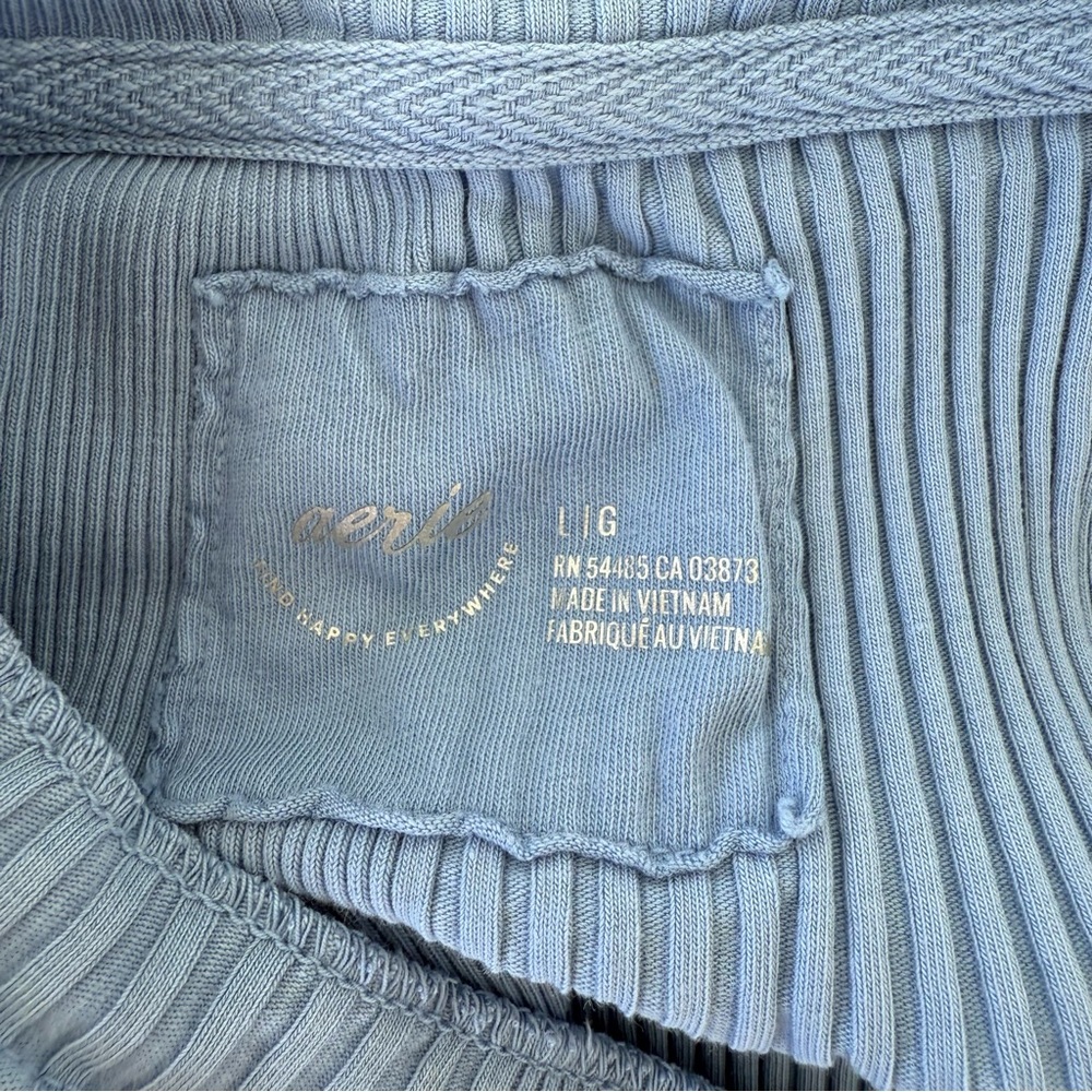 Aerie Essential Blue Henley Laying Long Sleeve T-Shirt Size L - Picture 6 of 7